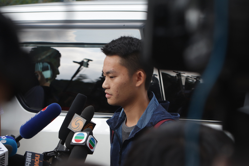 港媒報導，涉嫌在台殺害同行女友的陳同佳，準備在本月赴台自首。圖為陳同佳10月在港出獄後表示願意赴台自首。