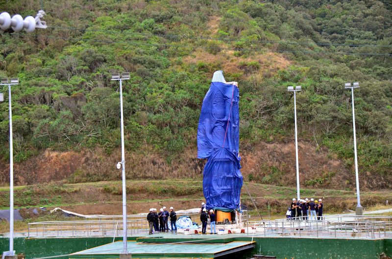 民間發展探空火箭的晉陞太空科技公司在台東縣達仁鄉南田村興建發射基地，原訂27號發射實驗火箭「飛鼠一號」，因未充分和當地居民溝通惹議，晉陞公司決定暫緩，並將在26日邀請村民參觀實體火箭、進行解說。(圖:中央社)