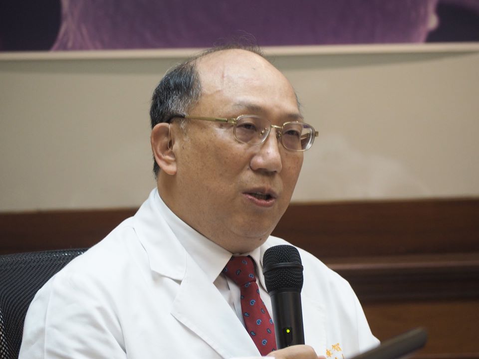 長庚醫院檢驗醫學部部主任盧章智。(蕭照平攝)