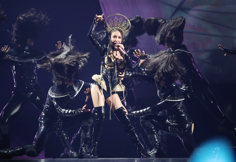 華語樂壇天后Jolin蔡依林今年迎來出道20週年，今起(30日)在台北小巨蛋一連舉行6場「Ugly Beauty」演唱會。(圖: 中央社)