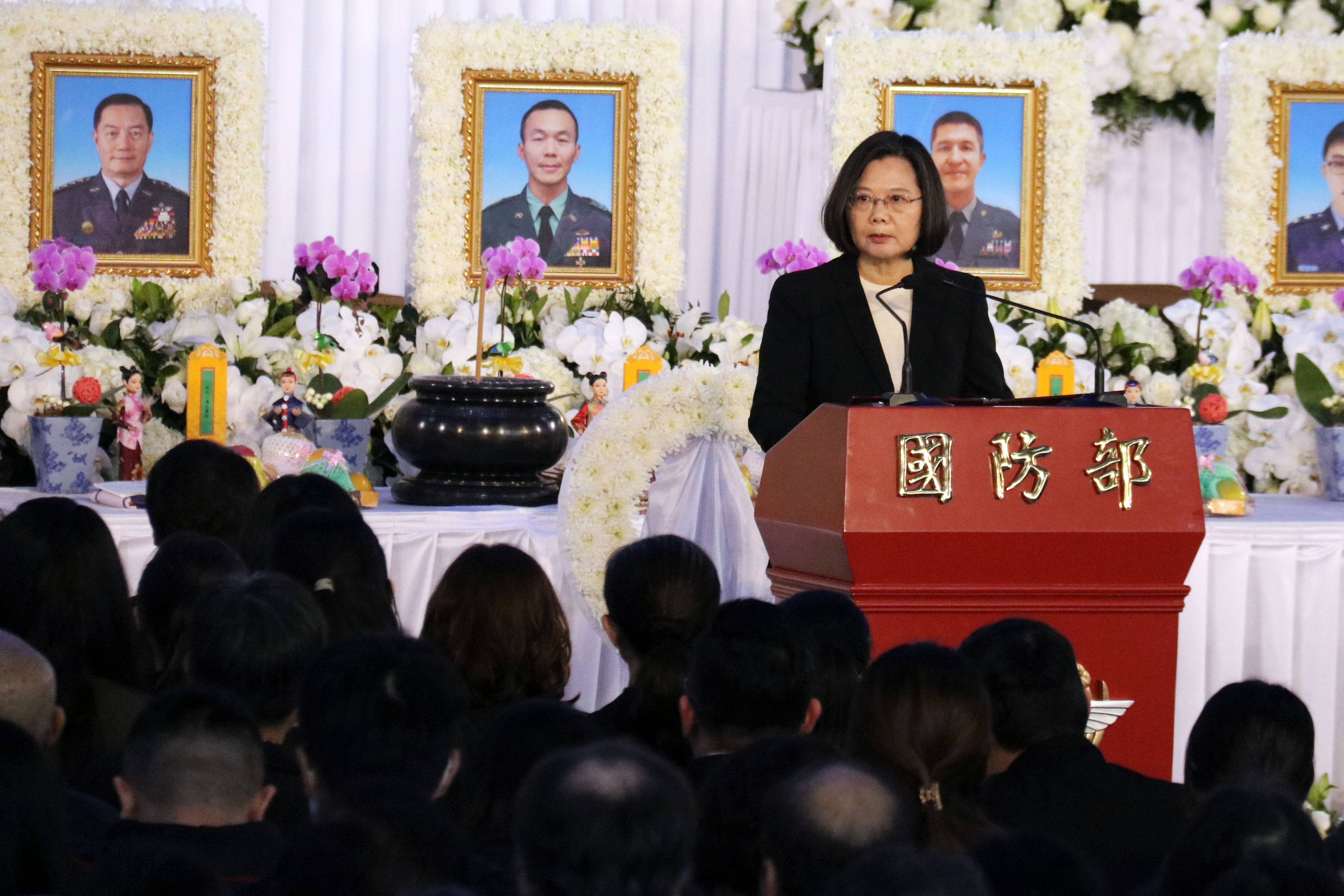 黑鷹罹難將士14日舉行公祭，蔡英文總統親自弔唁並致詞。(歐陽夢萍 攝)