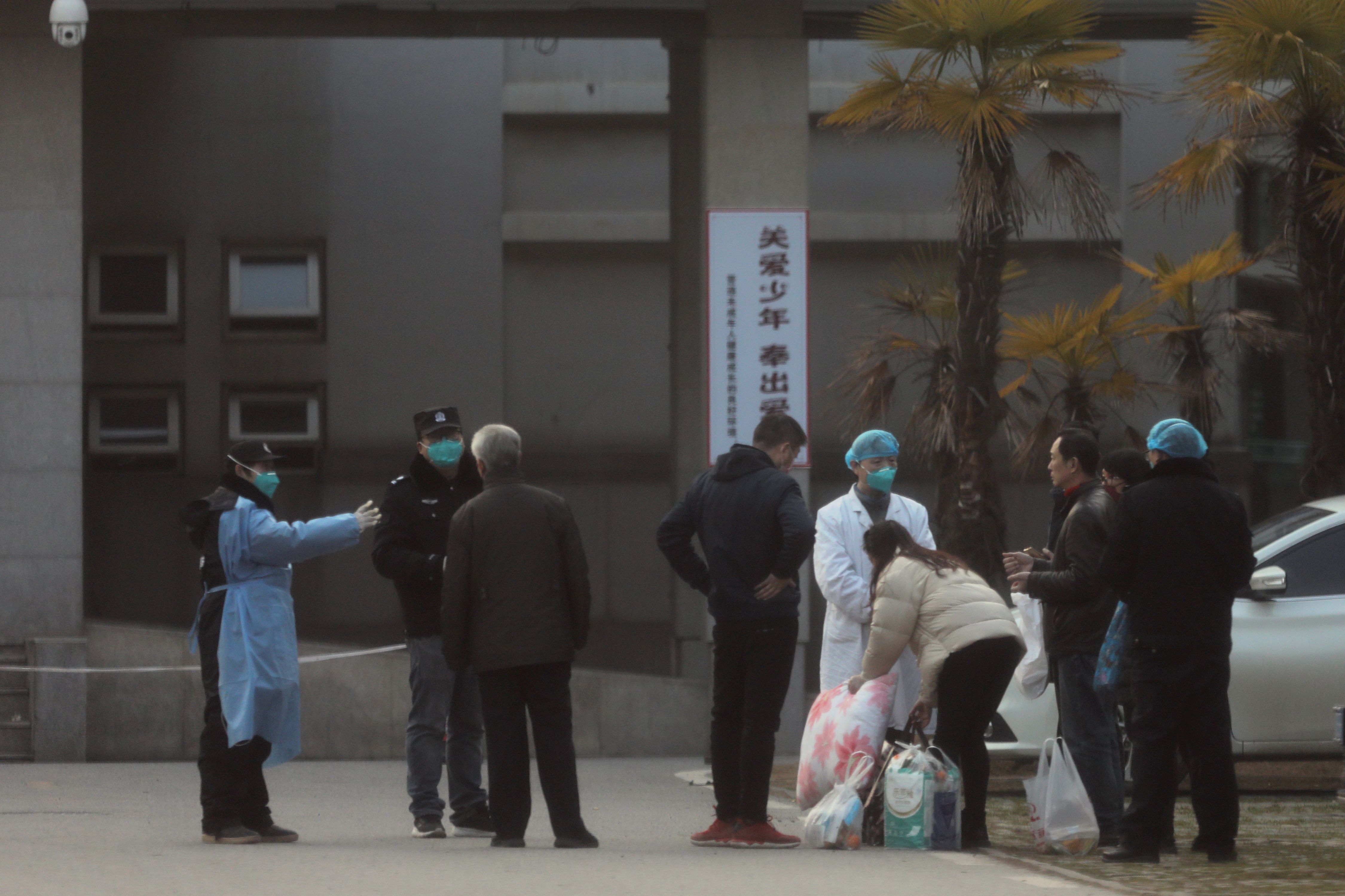 美智庫認為，中國對COVID-19疫情的不透明是導致疫情全球大流行的重要因素，應該負起法律責任。圖為專門收治「武漢肺炎」病患的武漢市金銀潭醫院疫情初期情況。(路透社/達志影像)