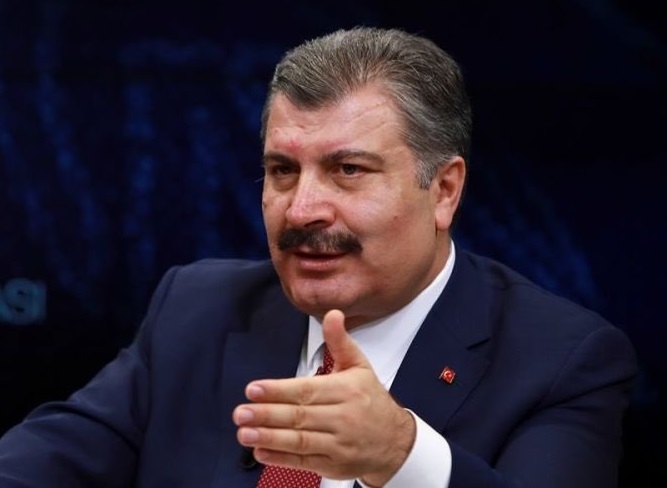 土耳其衛生部長克扎(Fahrettin Koca)。(圖取自推特)