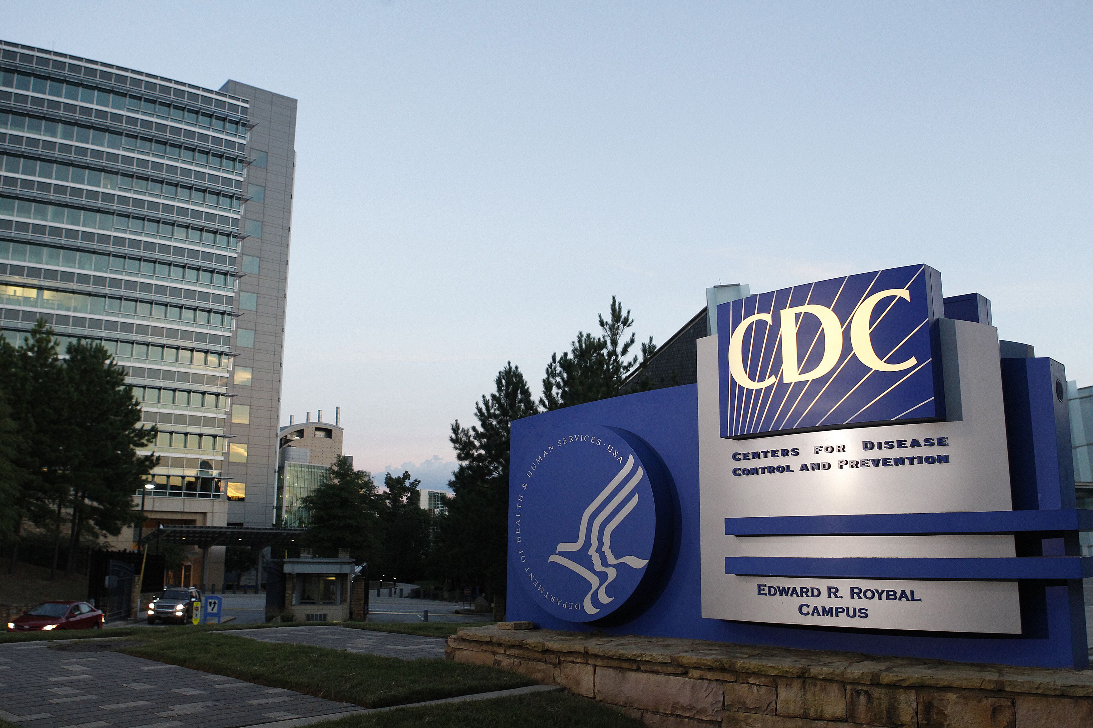 美國疾病管制暨預防中心(CDC)17日表示，正在追蹤一種導致COVID-19新變異株BA.2.86。(資料照/路透社/達志影像)