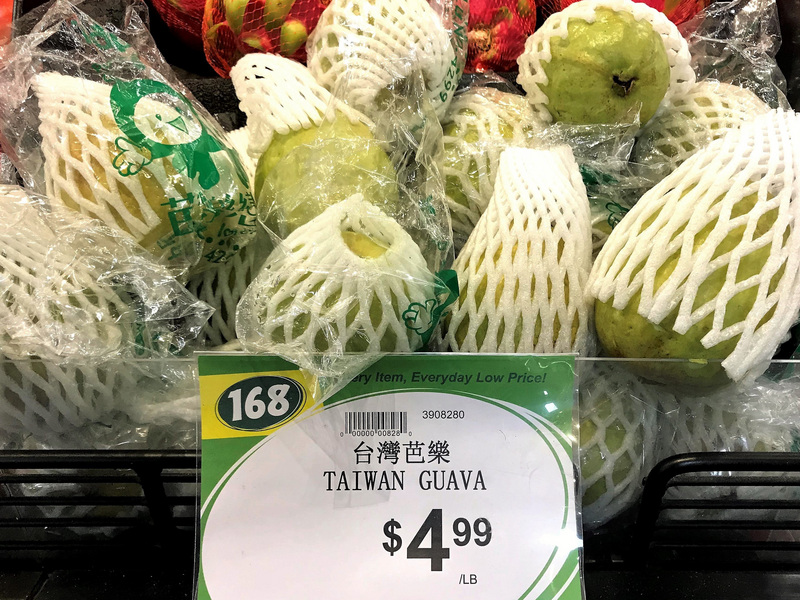 第一批外銷美國的台灣芭樂受到市場歡迎，每磅賣4.99美元。