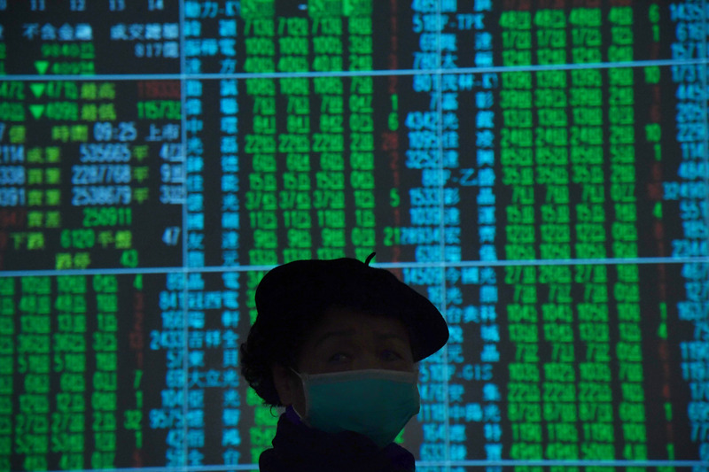 台股鼠年紅盤日暴量重挫696點，失守11500點。 (圖:中央社)