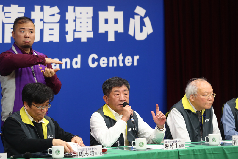 中央流行疫情指揮中心12日表示，為了讓國人方便理解，還是簡稱為「武漢肺炎」。(圖：中央社)