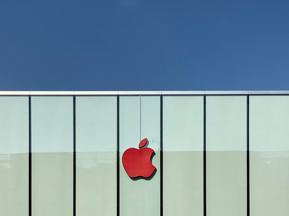 蘋果公司(Apple)提供用戶設定敏感字詞的功能，中國政治審查關鍵詞被發現擴及到香港與台灣。(unsplash圖庫)