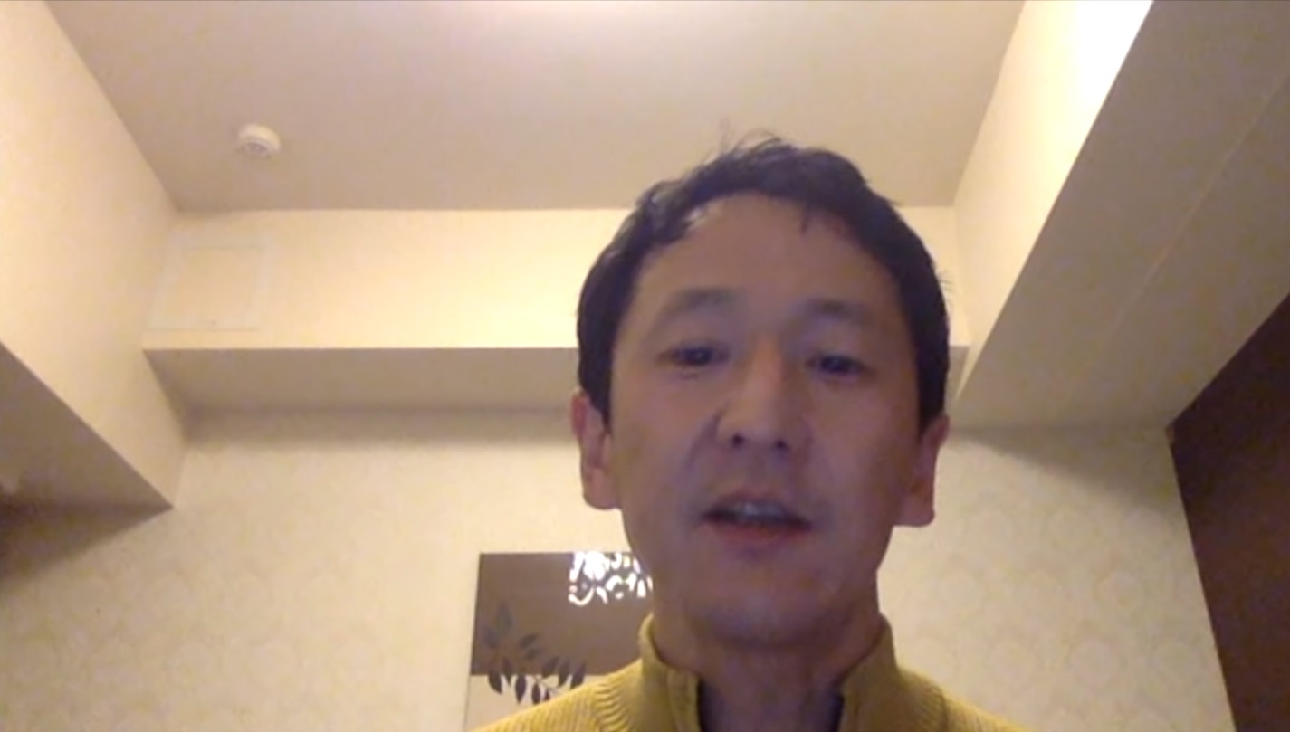 專長傳染病學的日本神戶大學教授岩田健太郎日前登上鑽石公主號，下船後錄製影片對外說，「(船上)可說一片混亂」(圖片來源：kentaro iwata Youtube)