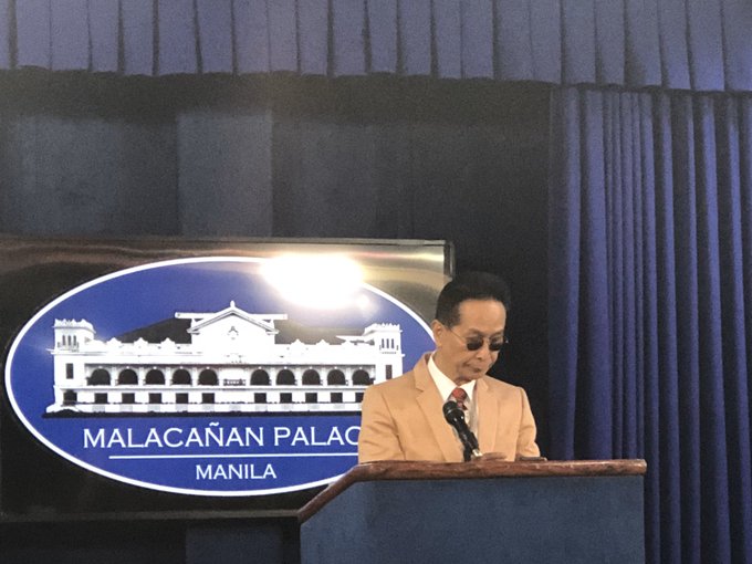 菲律賓總統發言人帕內洛(Salvador Panelo)今(16日)宣布，即刻將社區隔離擴大到呂宋島全境，並實施「強化社區隔離」(enhanced community quarantine)以防堵武漢肺炎疫情擴散。(圖/推特)