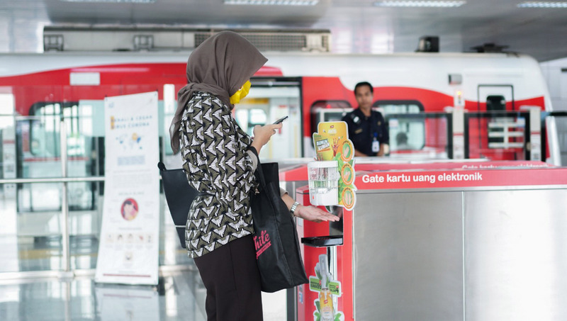 印尼20日新增60例武漢肺炎確診個案，全國累計369例，另新增死亡7人，死亡總數達32人。(圖：中央社)