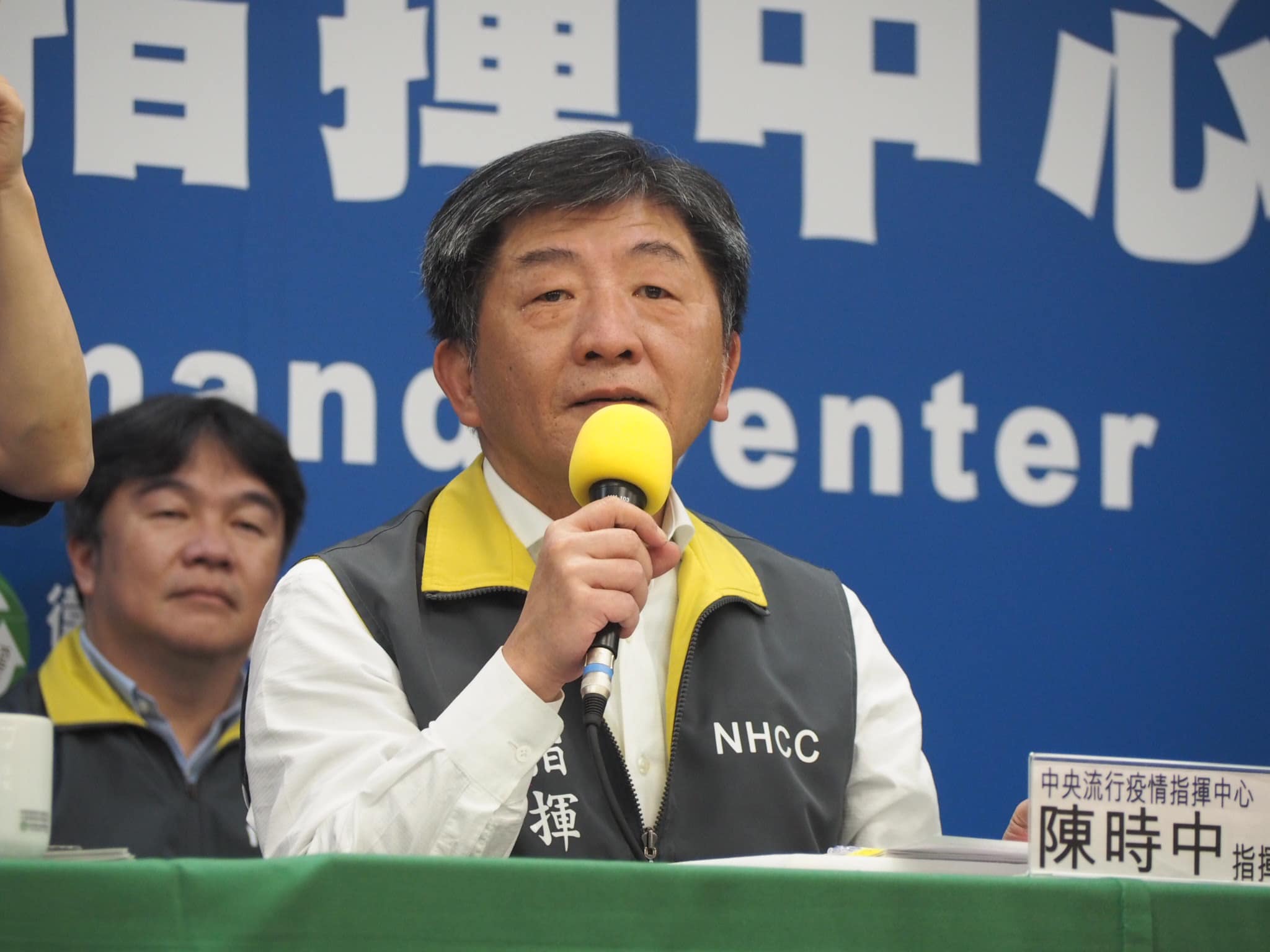 中央流行疫情指揮中心指揮官陳時中表示，有鑑於美國武漢肺炎疫情持續升溫，坦言提升疫情建議等級已經到了臨界點的階段。(蕭照平攝)