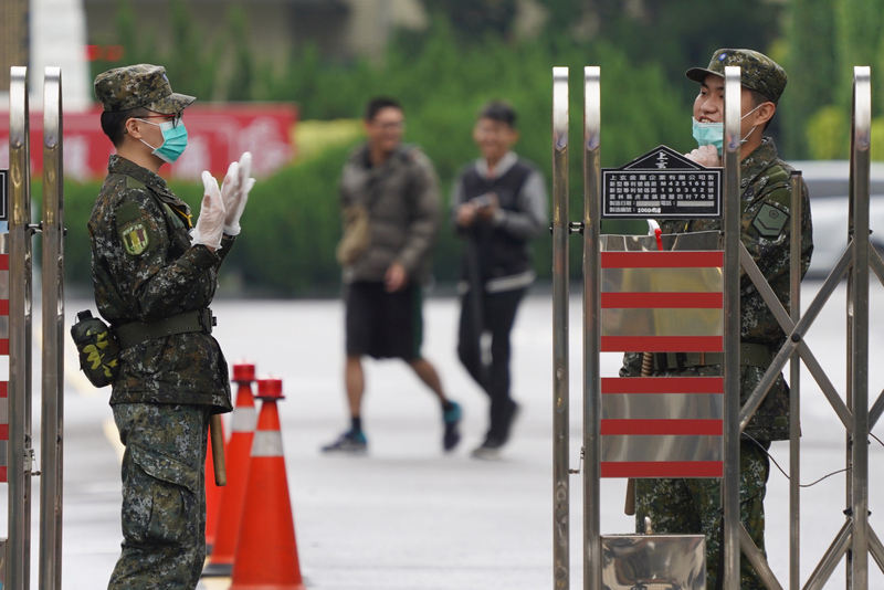 國防部表示，將依衛福部等相關單位評估，選定具備獨立個人空間的設施，作為國家備援收容中心。(圖：中央社)