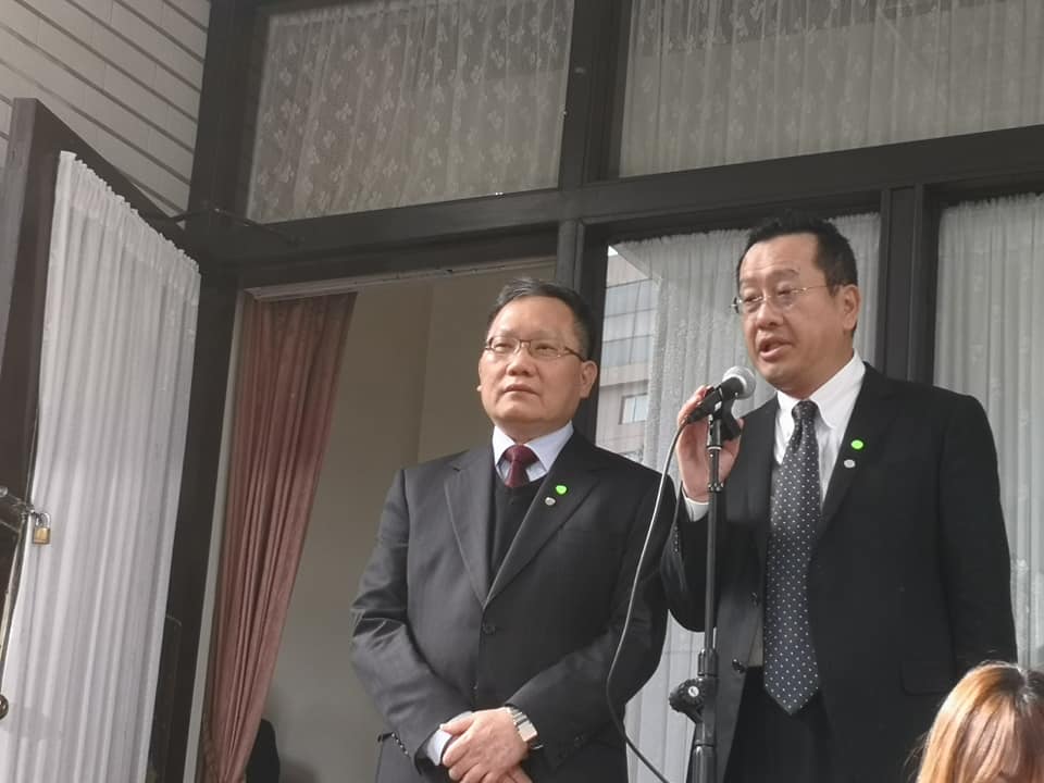 美股大跌，金管會主委顧立雄(右)說明台股因應措施，左為財政部長蘇建榮。（劉玉秋攝）