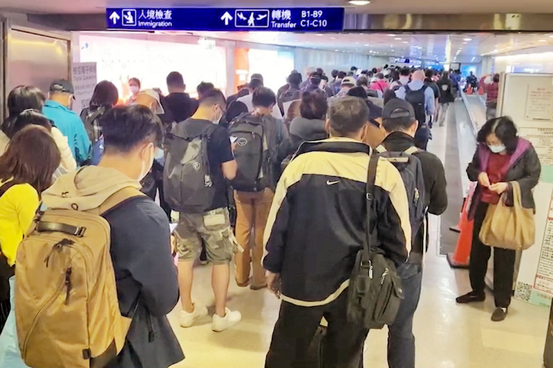 為維護我國人健康及旅遊權益，外交部表示從19日零時起將加拿大的旅遊警示燈號調升為「紅色」，意即不宜前往，宜儘速離境。(圖/中央社)