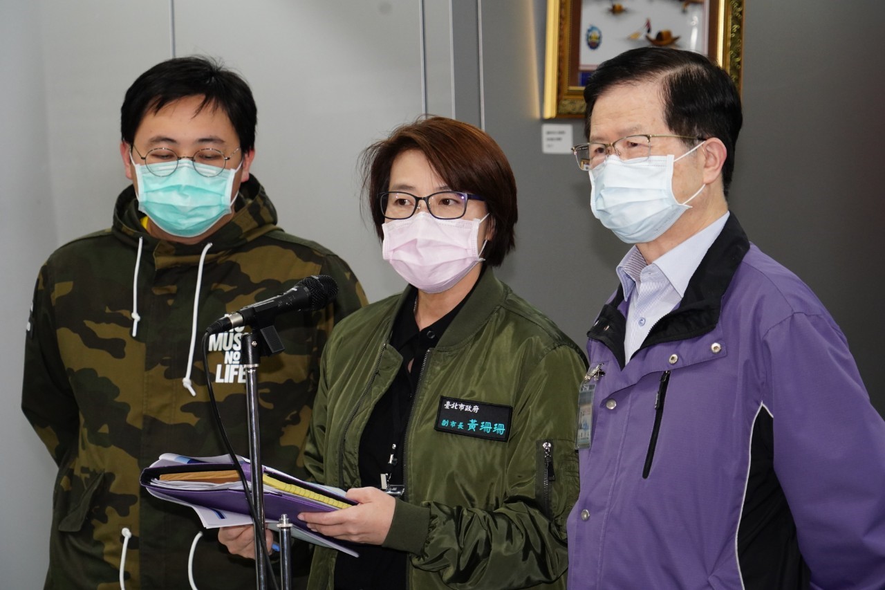 台北市副市長黃珊珊(中)表示，雙北將在26日的交流平台討論在防疫方面的各項合作。(北市府提供)