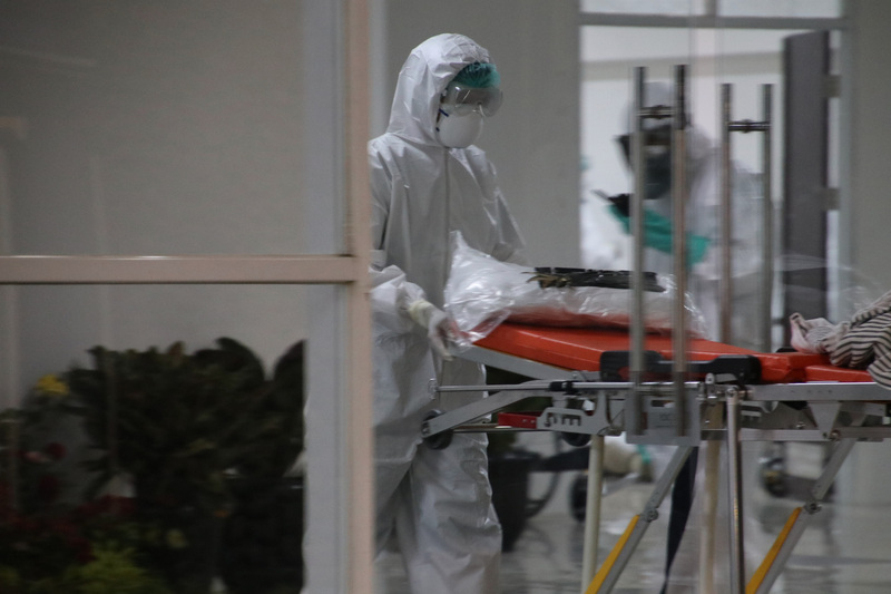 印尼5日新增484起病例，並再添8名患者死亡。(圖：中央社)