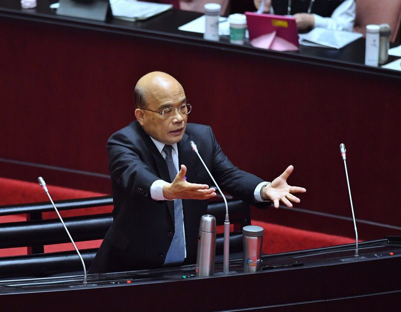 行政院長蘇貞昌27日在立法院答詢表示，政府有在準備，但必須先滿足國內需求，國人比較能接受。(圖：中央社)