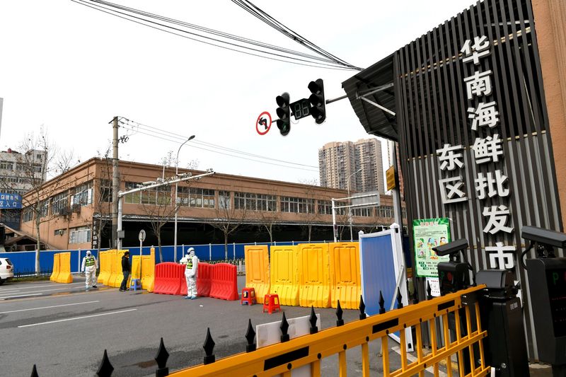 圖為被視為疫情源頭的武漢華南海鮮市場。（中新社提供）(資料照片/CNA)