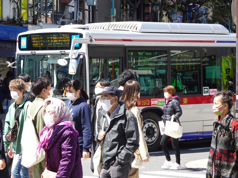 日本境內2019年冠狀病毒疾病(COVID-19，俗稱武漢肺炎)疫情持續延燒，除東京都今天(24日)單日新增260例、連續4天逾200例外，大阪府單日新增149例，創疫情爆發以來新高紀錄。(圖：中央社)