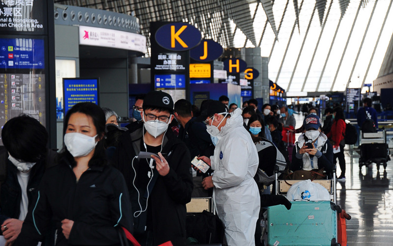 第2批湖北類包機首架航班今天(20日)晚間8時3分從上海起飛，搭載231名滯留國人回台。(圖：中央社)