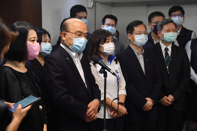 鐵路警察李承翰遭刺死，被告一審無罪，行政院長蘇貞昌2日質疑，重大刑案是否一名醫師的鑑定就夠了。(圖：中央社)