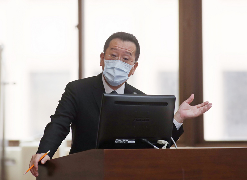 總統蔡英文宣布520後，由行政院長蘇貞昌續任閣揆，後續內閣人事布局引發關注。金管會主委顧立雄（圖）11日在立法院被立委追問此刻心情，他表示，只想到努力做好當下工作。(圖:中央社)