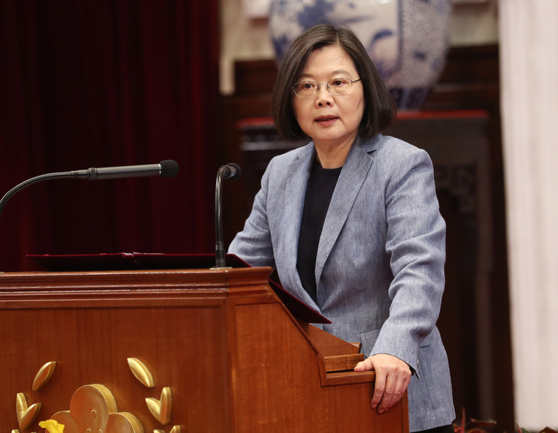 黃健庭婉謝提名，總統府表示，蔡總統尊重黃健庭的決定，也感謝他當初願意跨越黨派藩籬接受提名。(資料照片／中央社)
