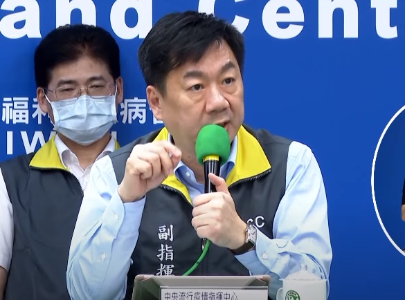 中央流行疫情指揮中心副指揮官陳宗彥12日表示，內政部民政司確實有與地方政府針對廟宇遶境進行討論，目前初期規劃是從小規模遶境開始進行開放。(圖擷自YouTube)
