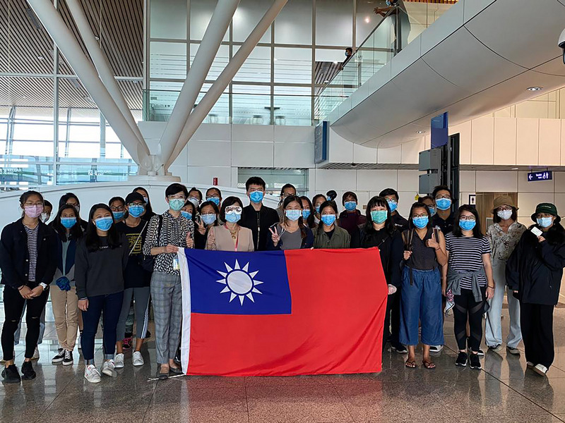 36名滯留在馬爾地夫的台灣人，今天下午搭乘中華航空飛機飛往台北，預料晚上7時半可抵達。(圖：中央社)