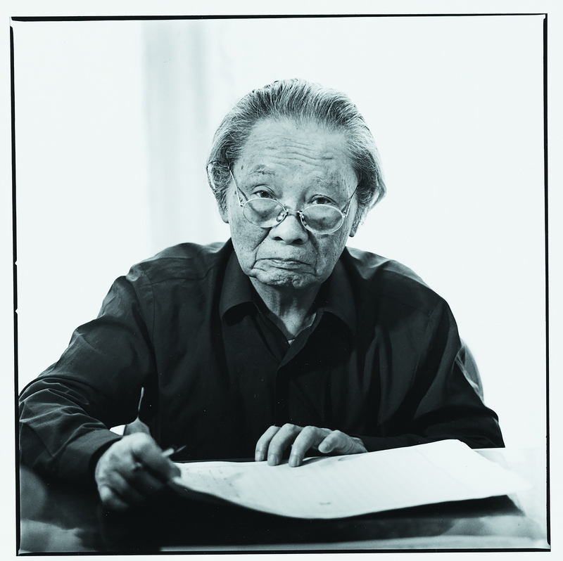 被喻為「台灣文學之母」的鍾肇政（圖）16日辭世，享耆壽96歲，她以「濁流三部曲」、「台灣人三部曲」開啟台灣「大河小說」的先河，第一部長篇小說「魯冰花」膾炙人口，是跨世代台灣人共同的記憶。（文化部提供，林柏樑攝影）