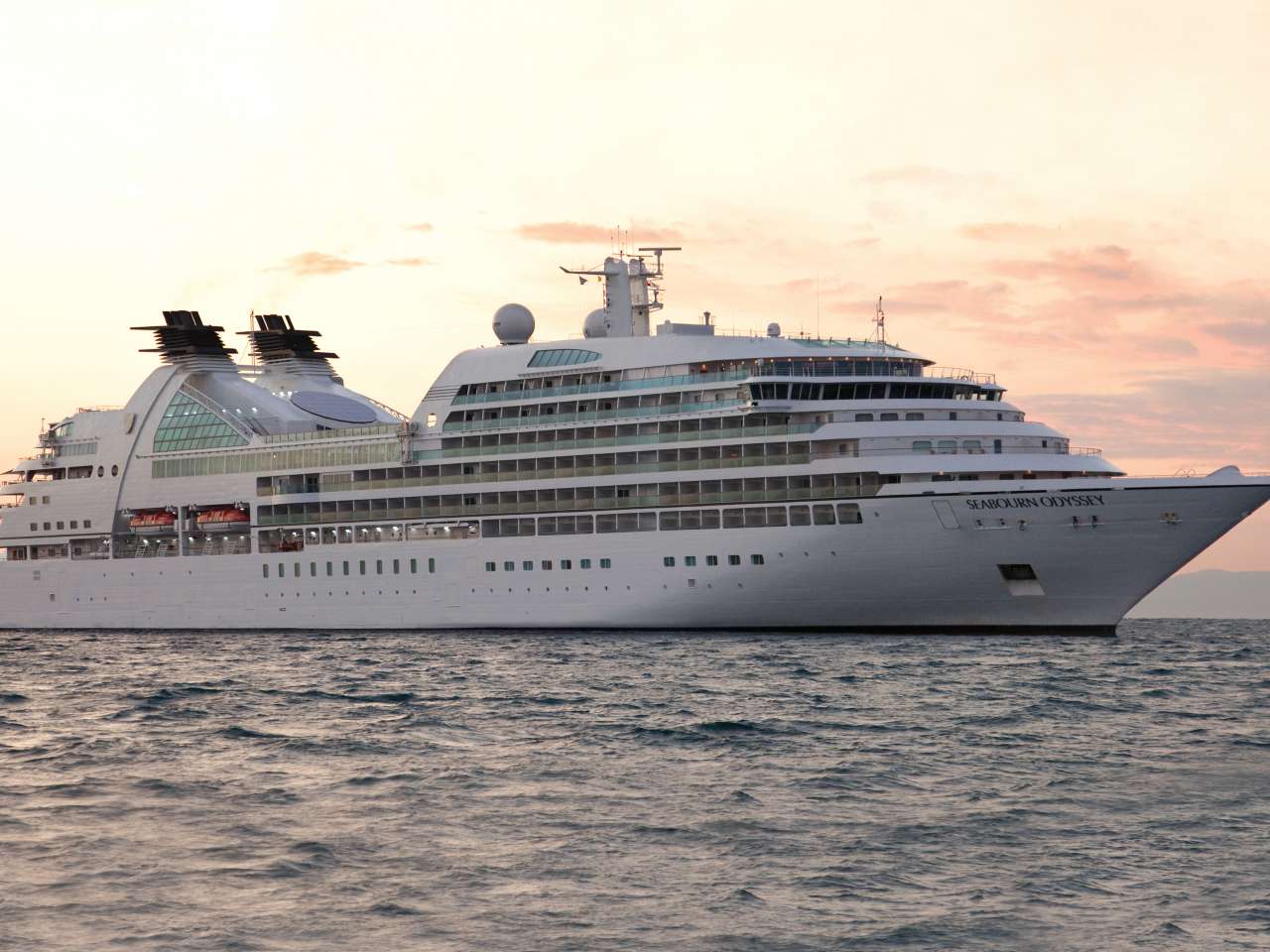 郵輪「奧德薩號」(SEABOURN ODYSSEY)(郵輪官網)