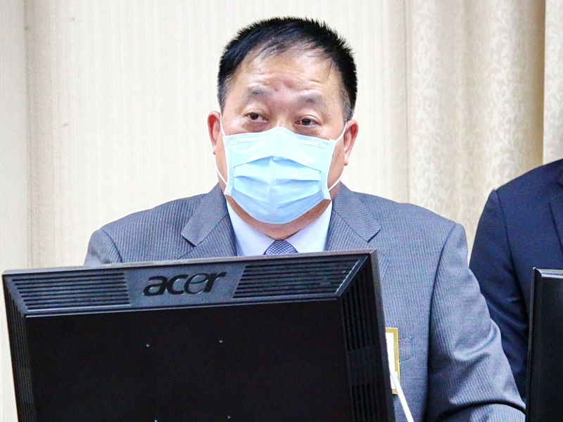 國防部參謀本部副參謀總長執行官徐衍璞在立法院表示，國軍對東沙、南沙太平島戰備整備工作從未鬆懈 (央廣記者王照坤 攝)