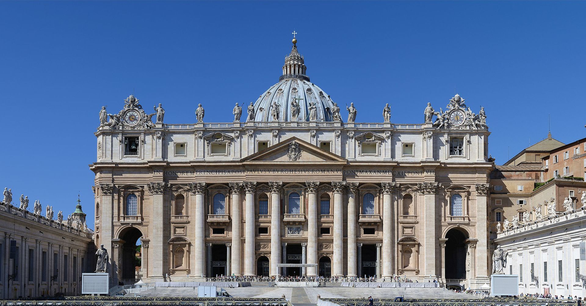 梵蒂岡的聖伯多祿大殿(St. Peter's Basilica)，因疫情關閉2個多月後，終於在18日重新對訪客開放。(維基百科)