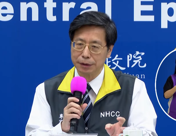 中央流行疫情指揮中心專家小組召集人張上淳。(資料照片/圖擷自YouTube)