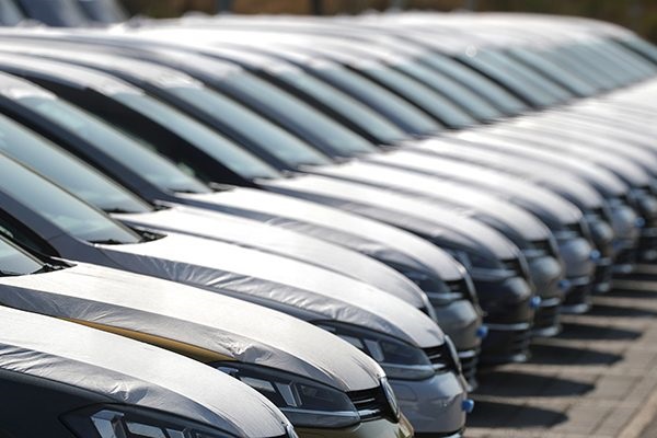 受到武漢肺炎的衝擊，歐洲汽車市場4月進一步重挫，新車銷售比去年同期大減76.3%。(圖取自推特)