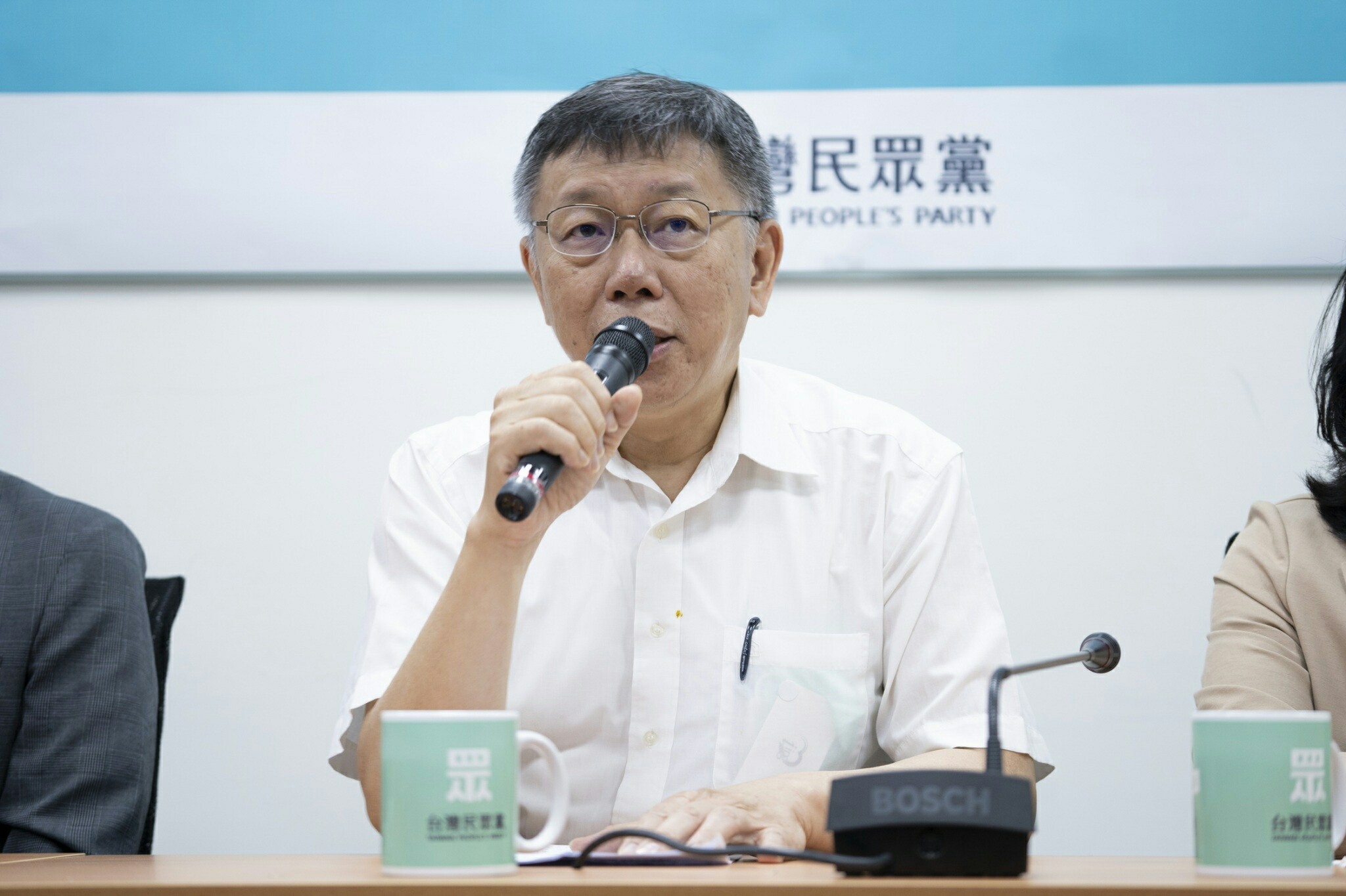 柯文哲回應蔡英文總統就職演說內容，提出「天然台」概念，並指蔡總統及民眾黨的兩岸主張相同。(圖：台灣民眾黨)