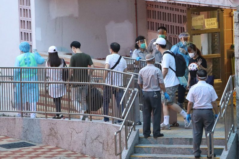 香港4日新增80例武漢肺炎確診個案，至今累計確診患者達3,671人。(圖：中央社)