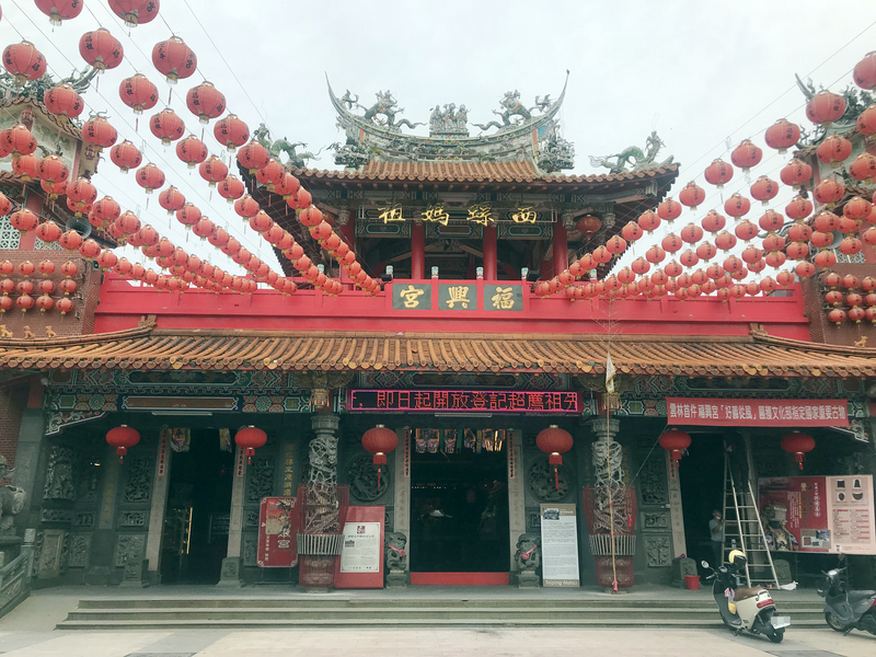 大甲鎮瀾宮媽祖遶境進香活動訂於11日晚間11時起駕，20日回鑾；因應疫情，雲林縣西螺福興宮8日啟動緊急應變機制，籌備相關工作迎接媽祖聖駕及進香團。(圖:中央社)