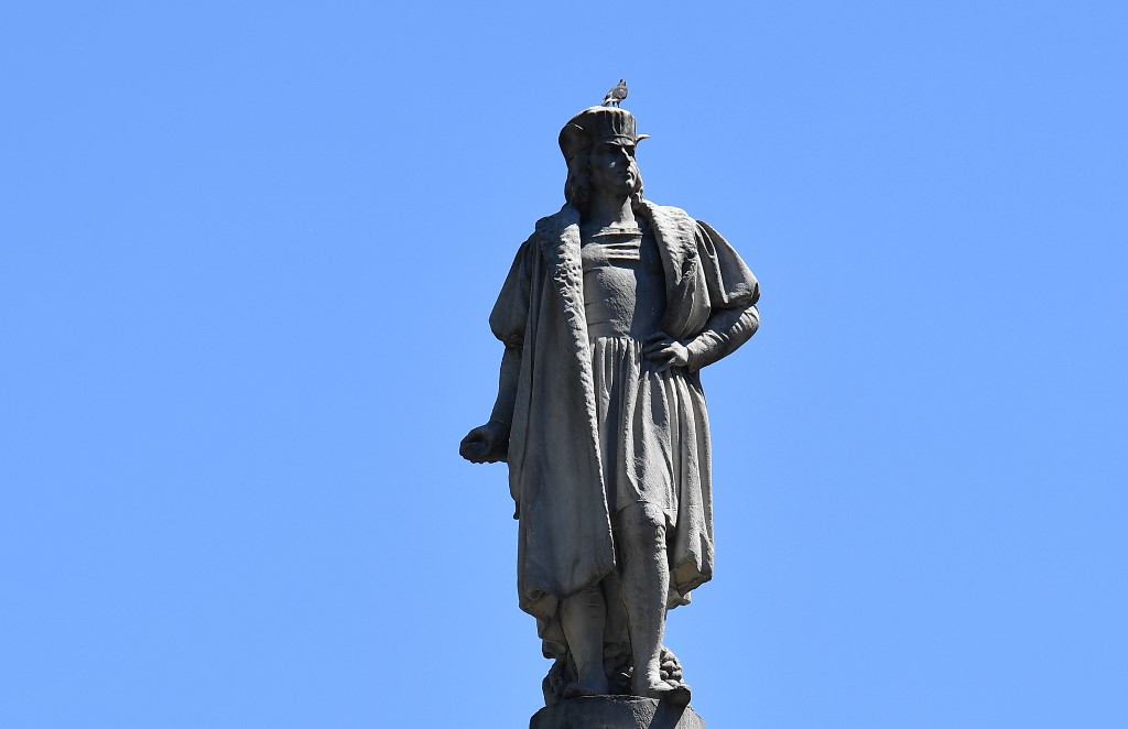 圖為紐約市哥倫布圓環的哥倫布(Christopher Columbus)雕像。 (AFP)