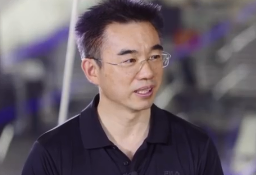 中國疾控中心流行病學首席專家吳尊友判斷，一段時間，中國的疫情將以移入病例為一些地方會出現零星續發病例，很難再出現以地級市為單位的封堵現象。(圖擷取自微博)