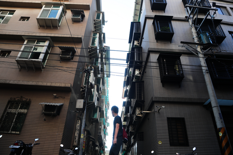 20多歲靠租金年收入近億元，擠入補充保費前三名。示意圖。 (圖:中央社)