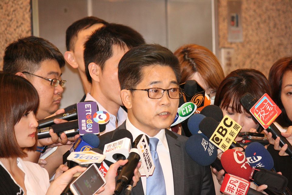 國民黨籍台東縣前縣長黃健庭接受提名出任監察院副院長，國民黨考紀會19日先行停止黃健庭黨權。(劉玉秋 攝)
