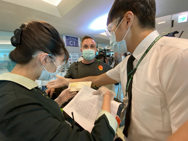 桃園國際機場開放轉機26天，旅客近4千人。(資料照片/中央社)