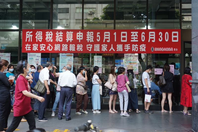 5月報稅季將至，健保署11日提醒，健保費可全額列舉扣除。(資料照/圖：中央社)