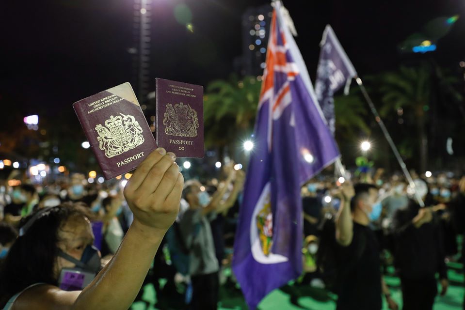 英國國民海外護照(BNO)。(路透社/達志影像)
