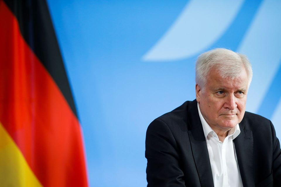 德國內政部長賽賀佛(Horst Seehofer) (路透社/達志影像)