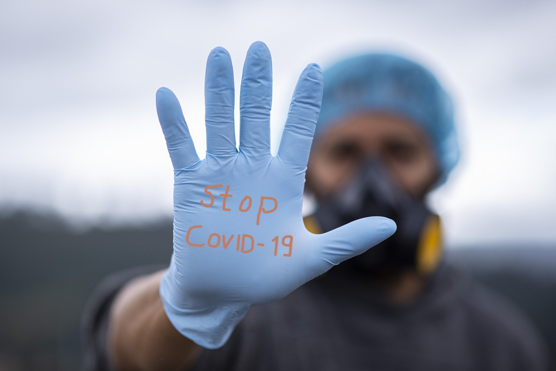 COVID-19(武漢肺炎)疫情延燒全球。(pixabay圖庫)
