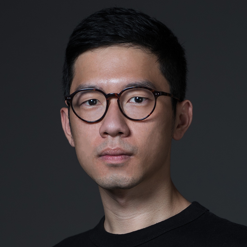 目前流亡海外的香港眾志創黨主席羅冠聰表示，這項「瘋狂的」逮捕行動標示了香港的新聞自由已經結束，同時也在散播恐懼的政治。 (圖:取自臉書)