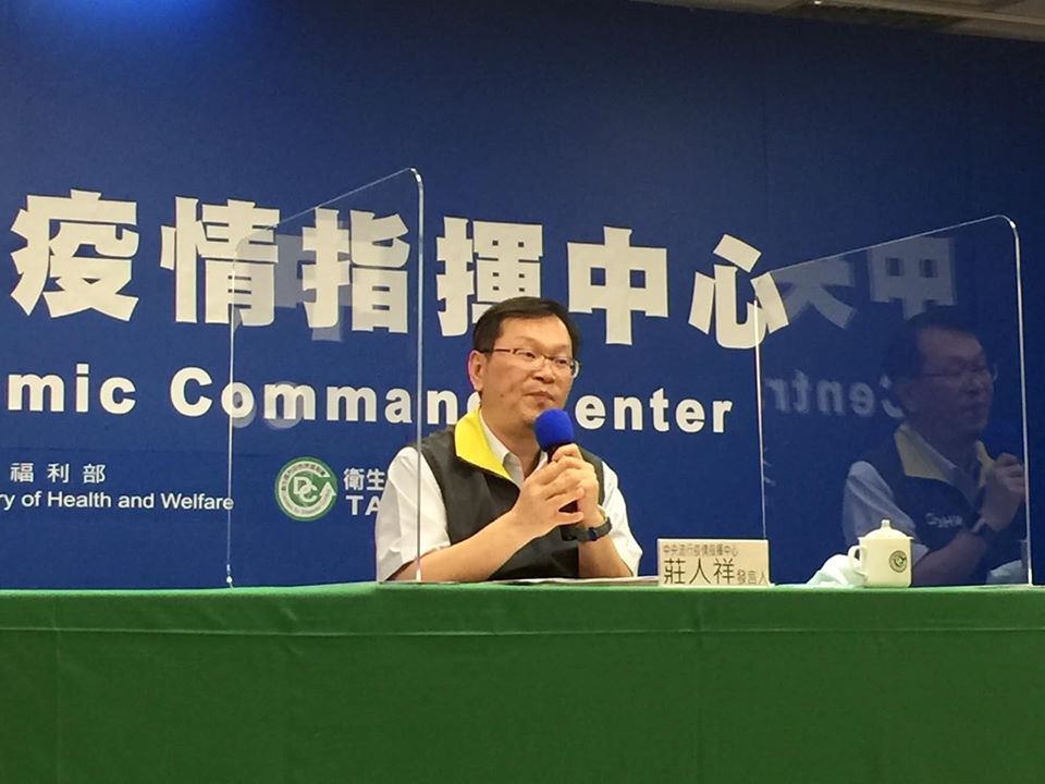 中央流行疫情指揮中心發言人莊人祥。(蕭照平攝)